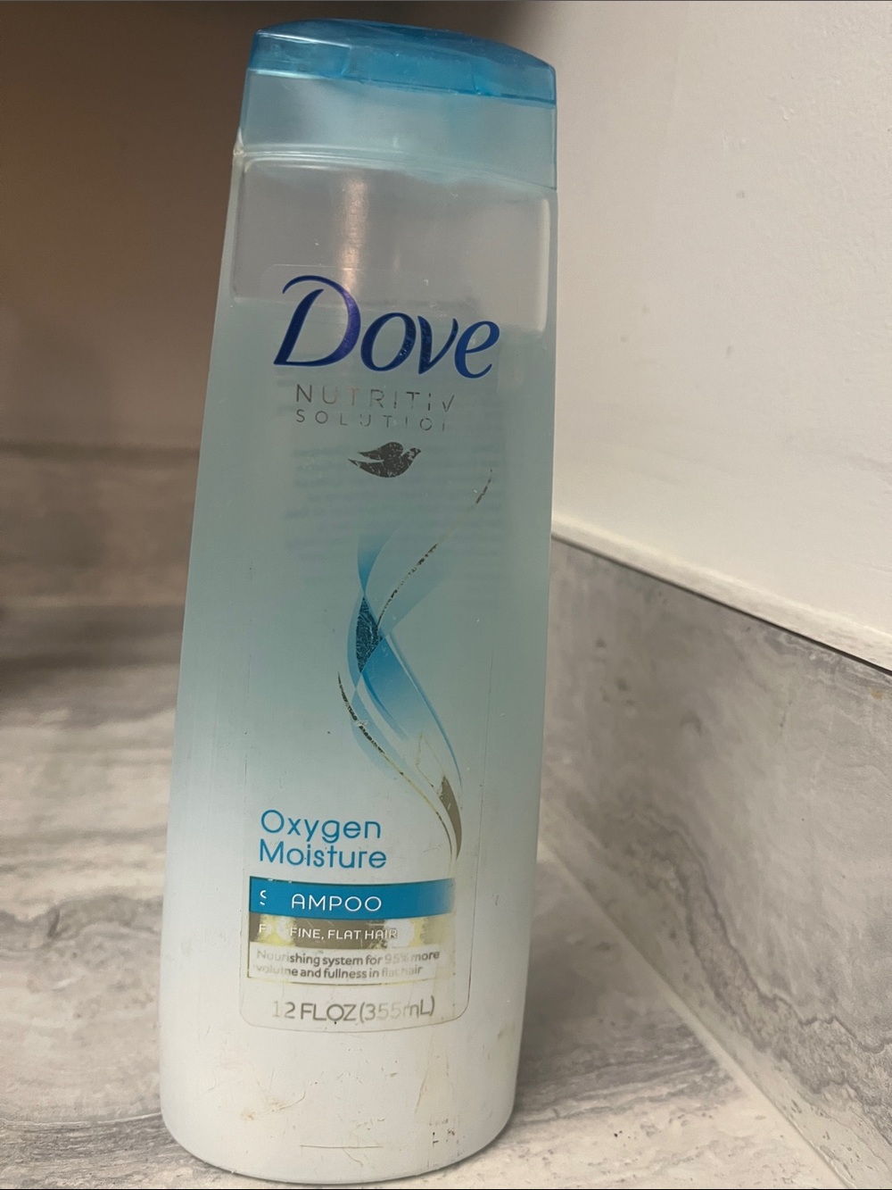 Dove Oxygen Moisture Shampoo – Light Blue